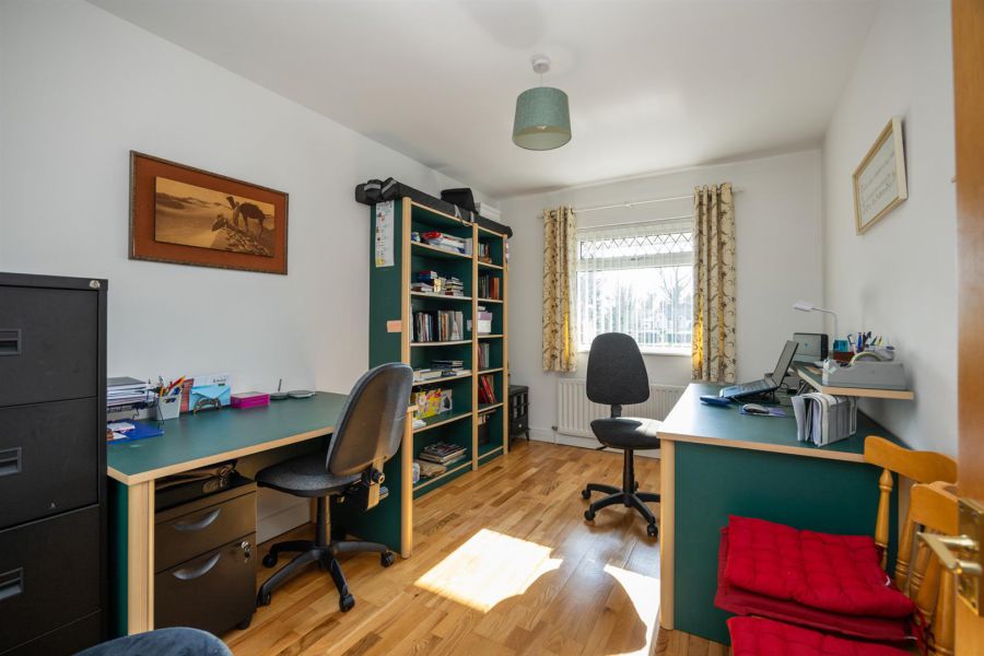 63 Lisburn Road