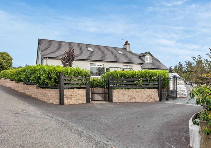 7 Glassdrumman Road, ballynahinch, BT24 8UX