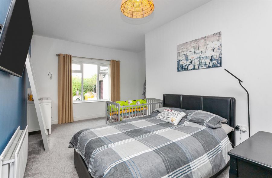 7 Glassdrumman Road