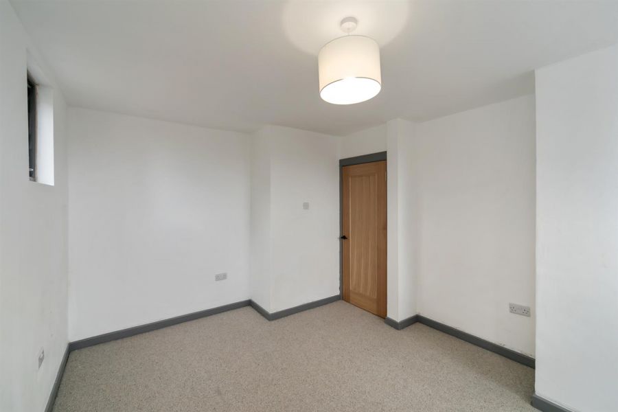 44 Stoneyford Road
