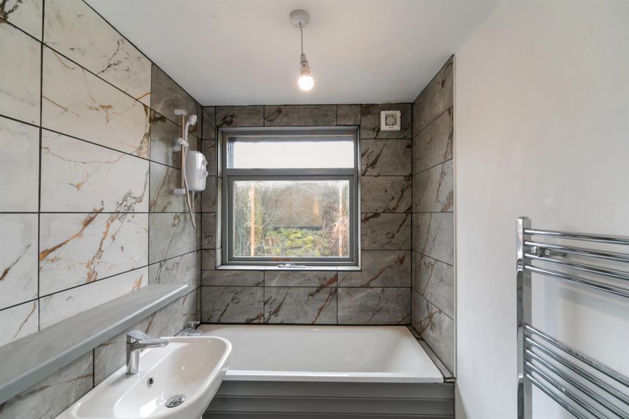 44 Stoneyford Road