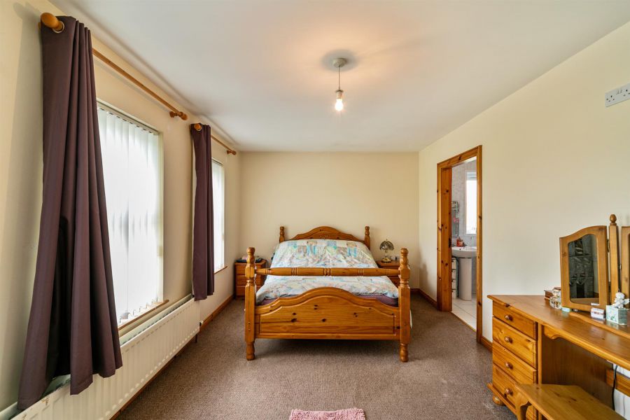 4 Mossvale Road
