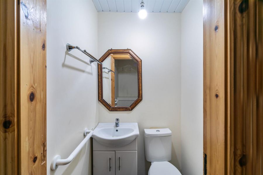 4 Mossvale Road