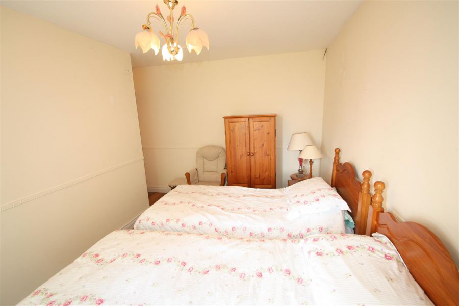 6 Seaforde Road