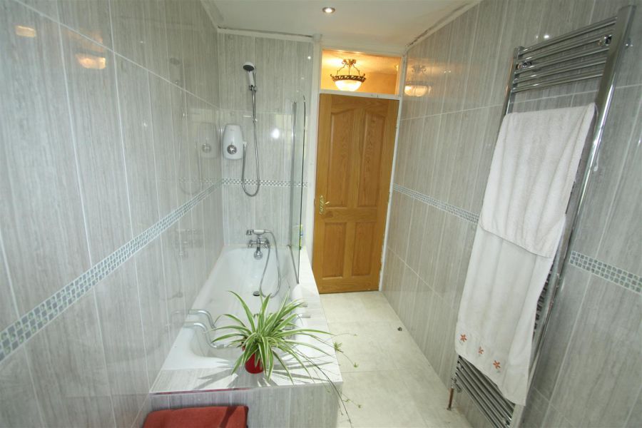 6 Seaforde Road