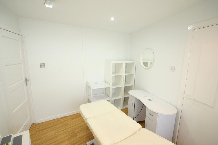 Business for Sale, 2 Lisburn Street Business for Sale, 2 Lisburn Street