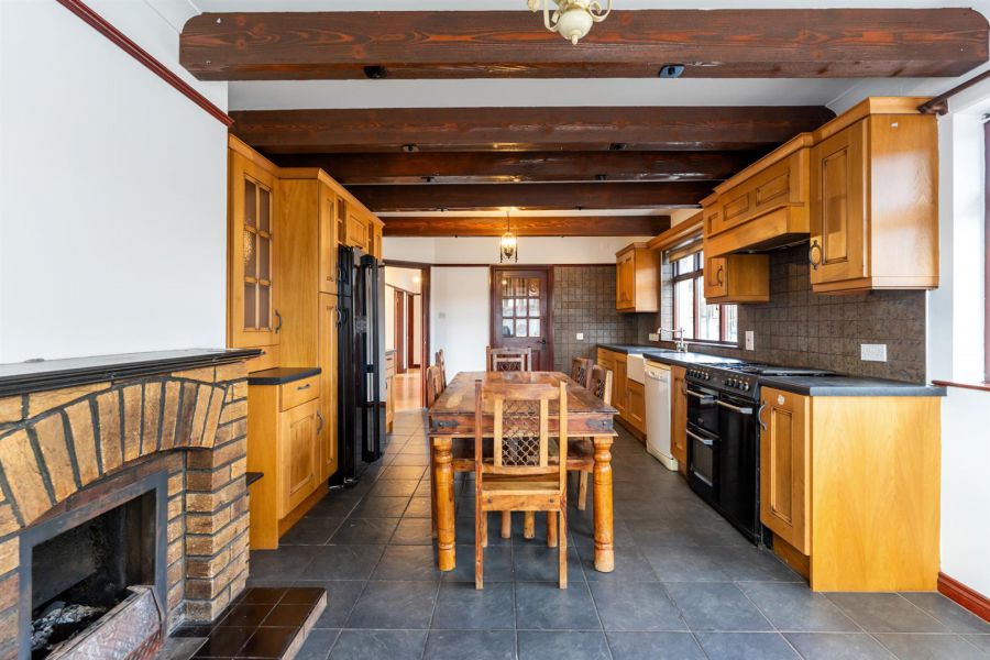 12 Newcastle Road