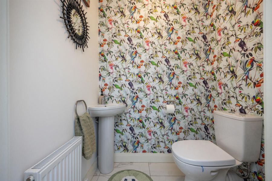 20 Edengrove Park North