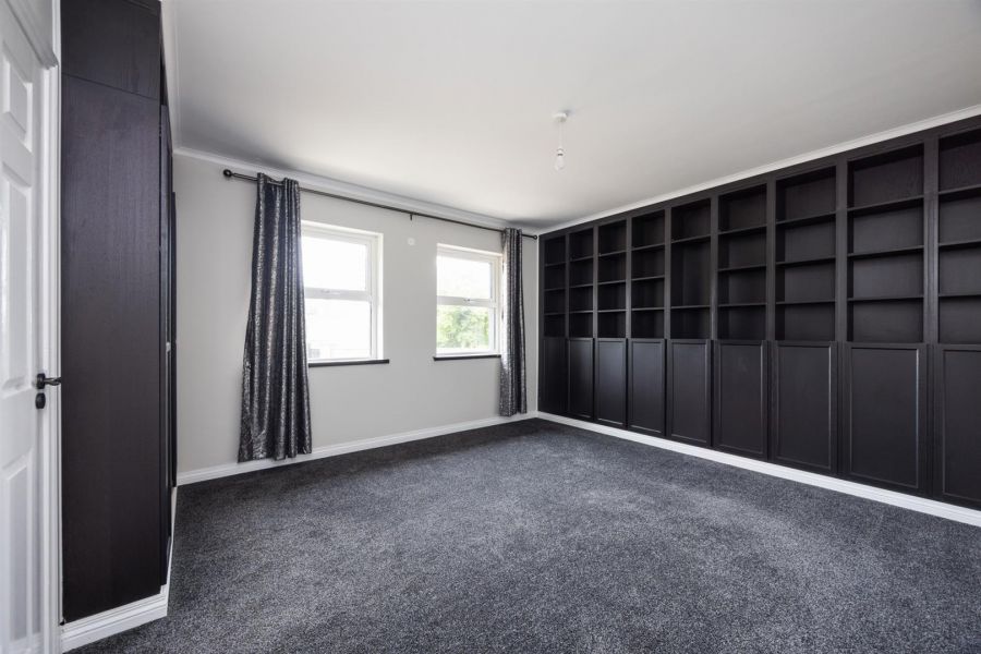 5 Seavaghan Road