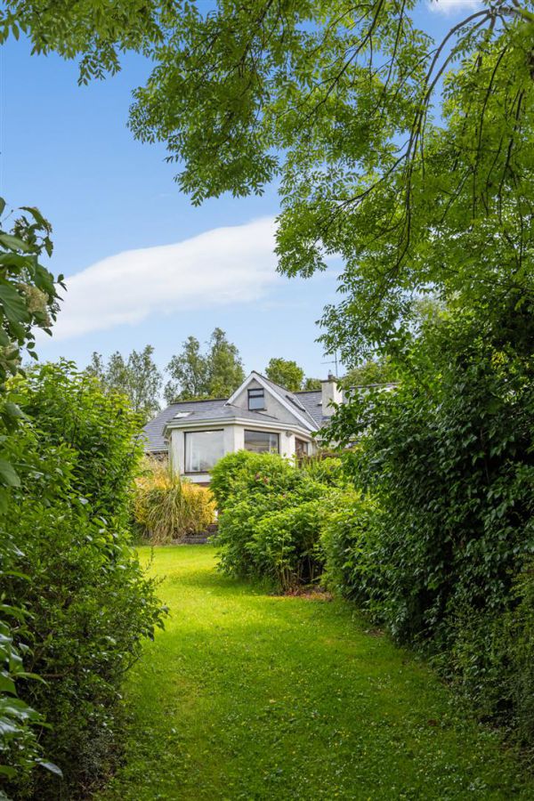 76a Magheraknock Road