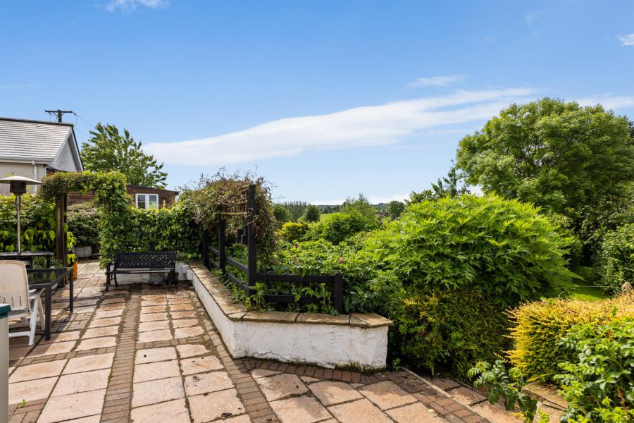 76a Magheraknock Road