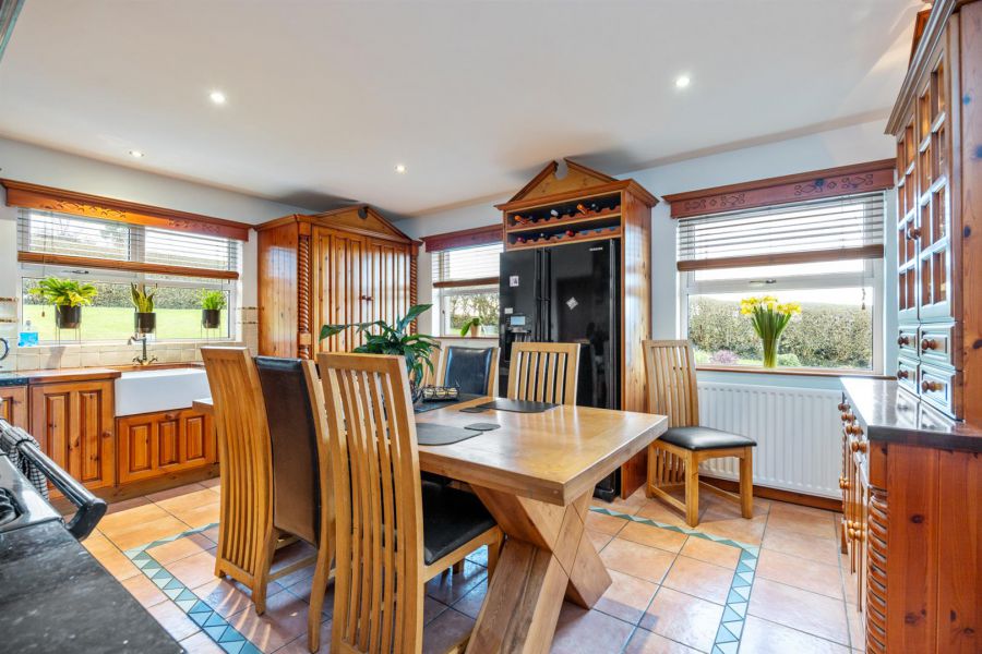144 Thornyhill Road
