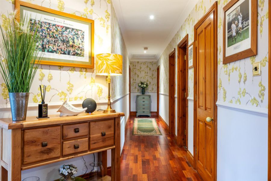 144 Thornyhill Road