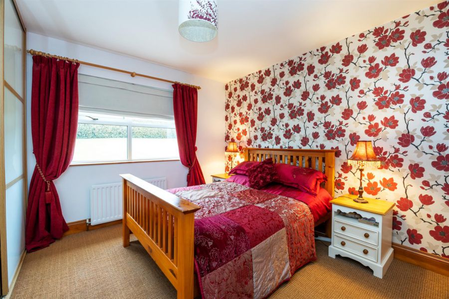 144 Thornyhill Road