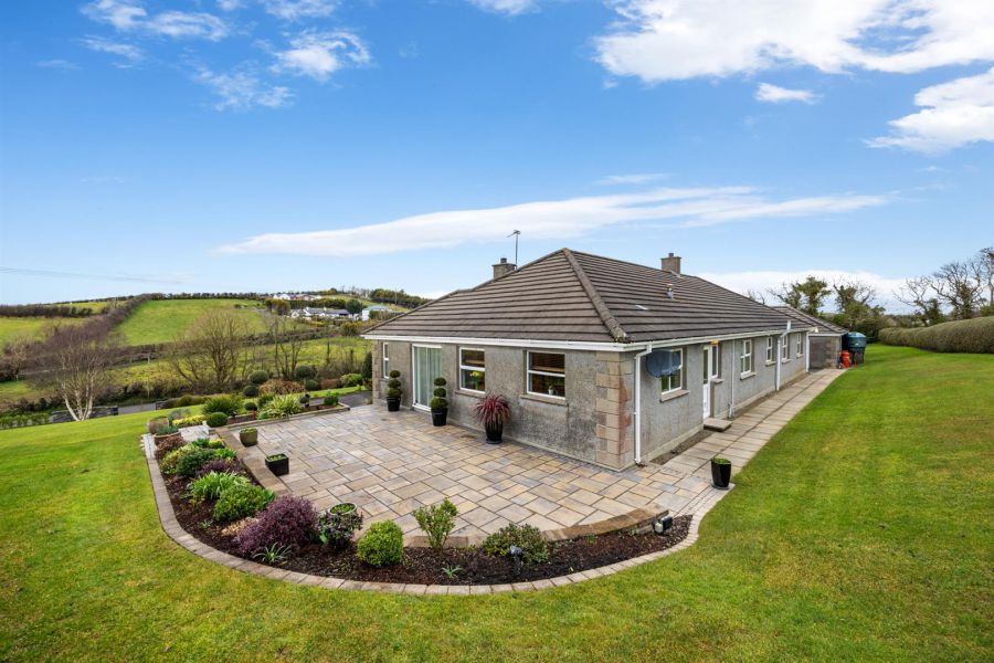 144 Thornyhill Road