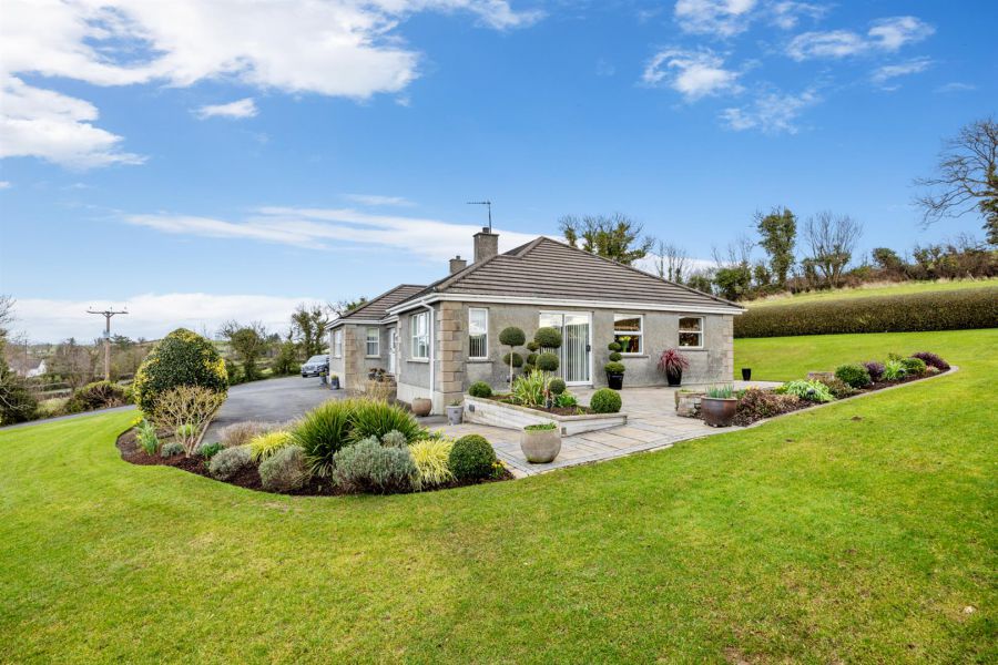 144 Thornyhill Road