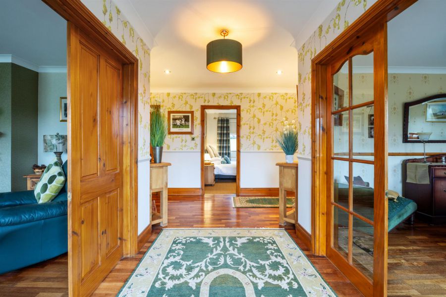 144 Thornyhill Road