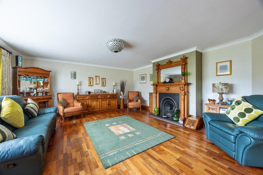 144 Thornyhill Road