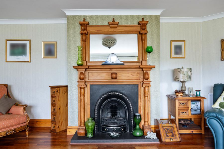 144 Thornyhill Road