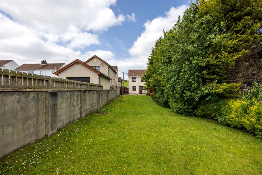 4 Hillside