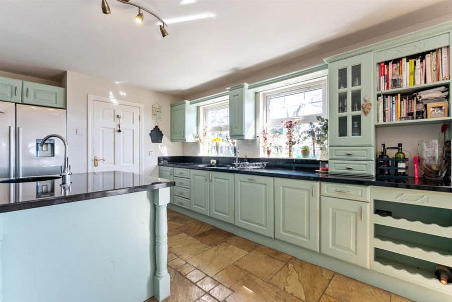 39 Cherryhill Road