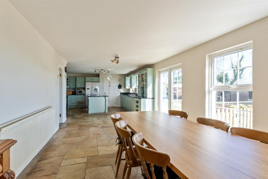 39 Cherryhill Road
