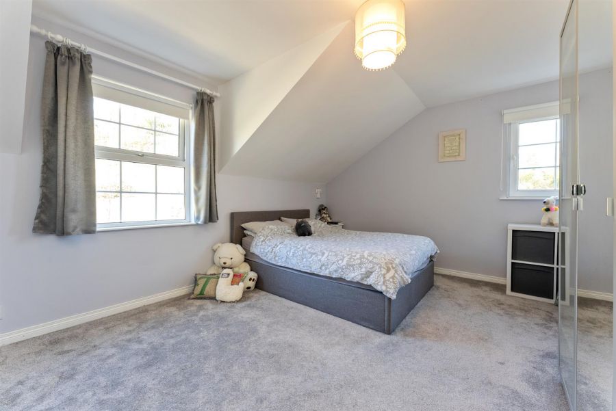 39 Cherryhill Road