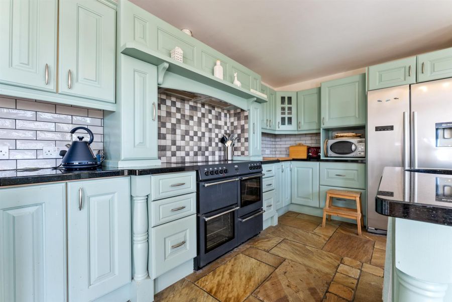 39 Cherryhill Road