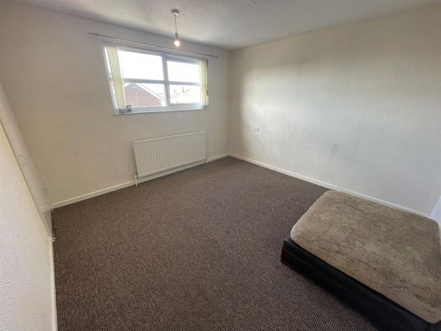 25 Langley Road