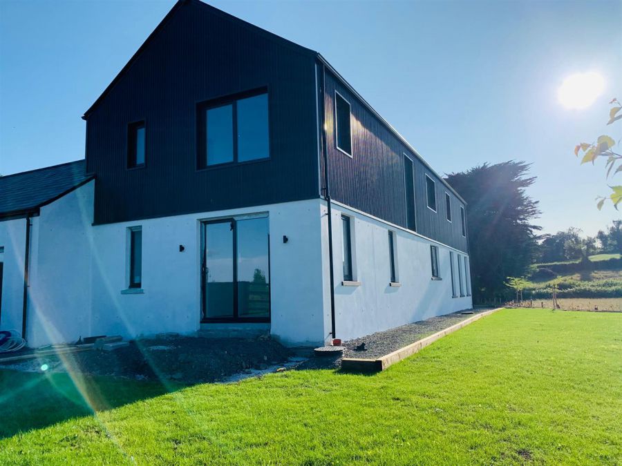 118 Monlough Road