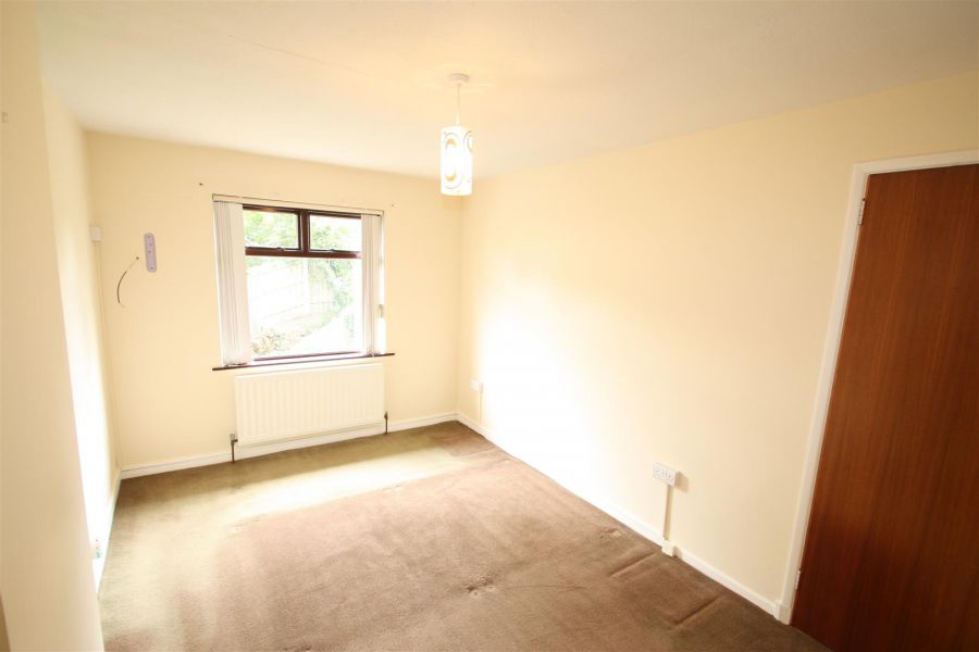 5 Pine Grove