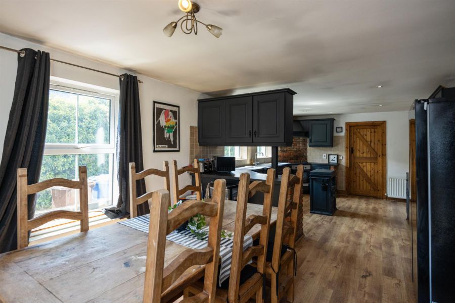 75 Crossgar Road