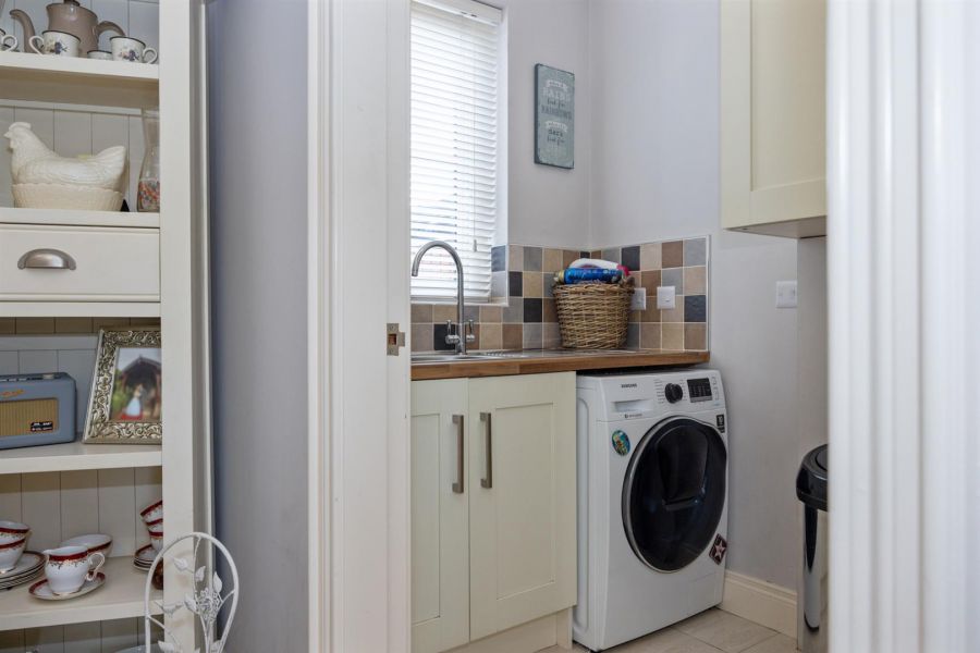 26 Fountain Crescent