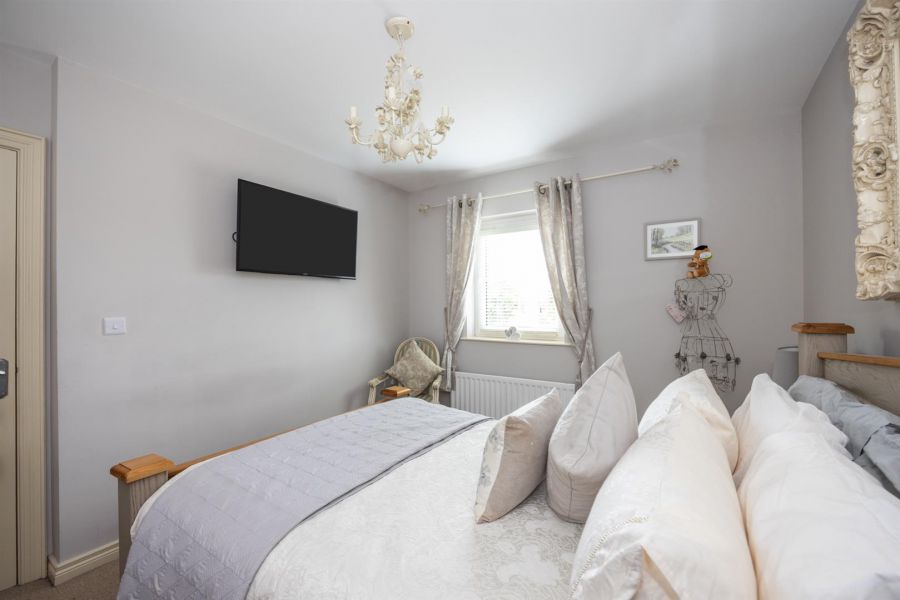 26 Fountain Crescent