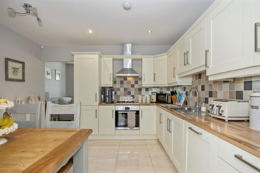 26 Fountain Crescent