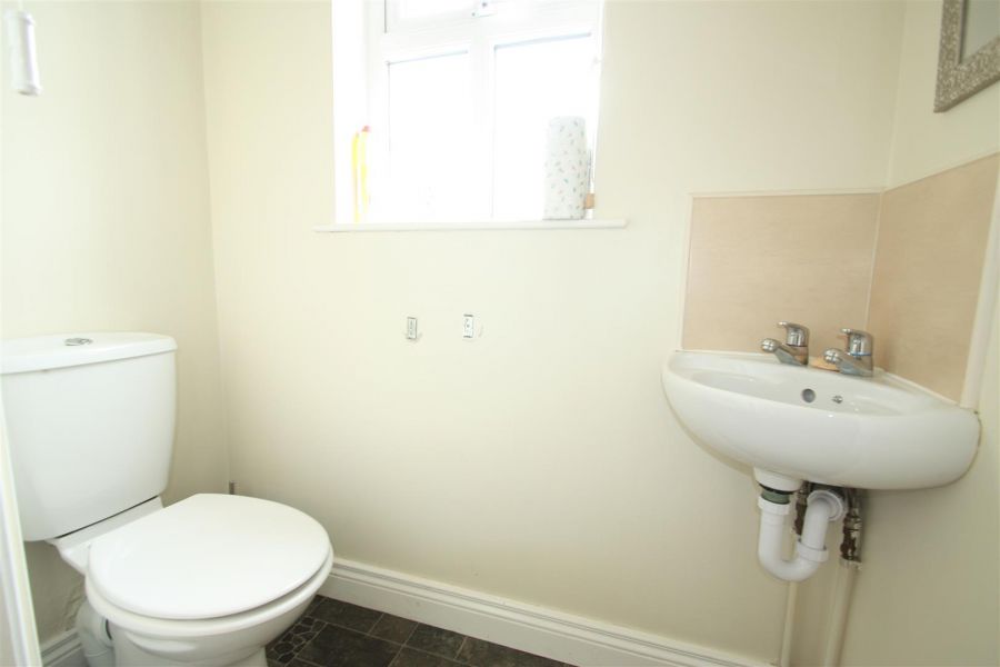 4 Riverview Heights