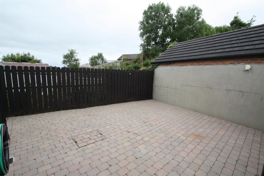 4 Riverview Heights