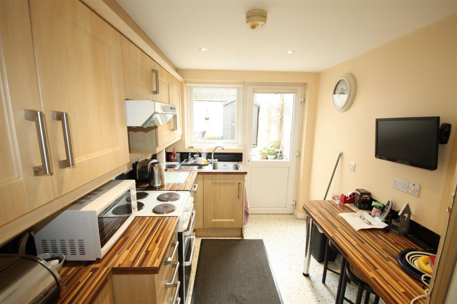 22, 24 Dromore Street 22, 24 Dromore Street