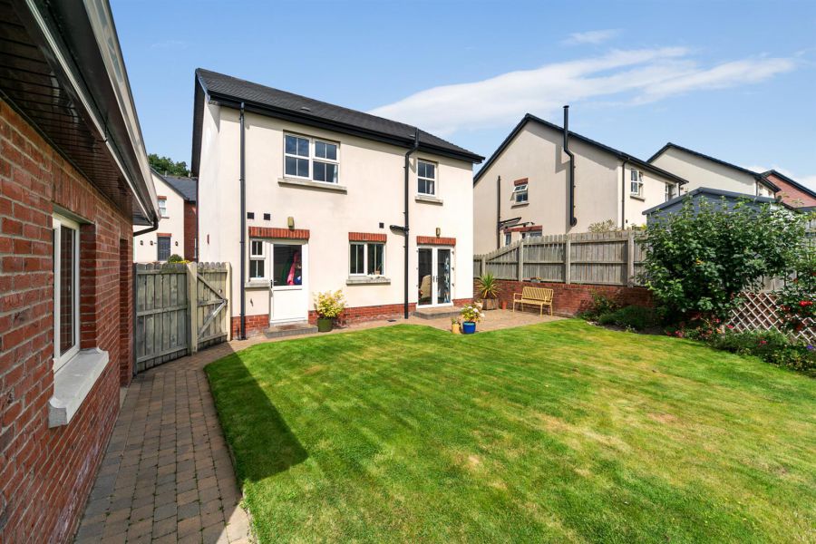 30 Drumlin View