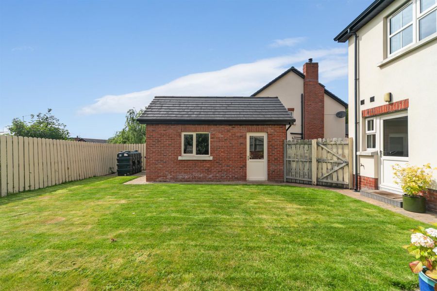 30 Drumlin View