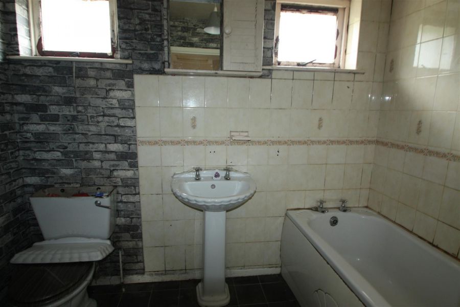 77 Langley Road