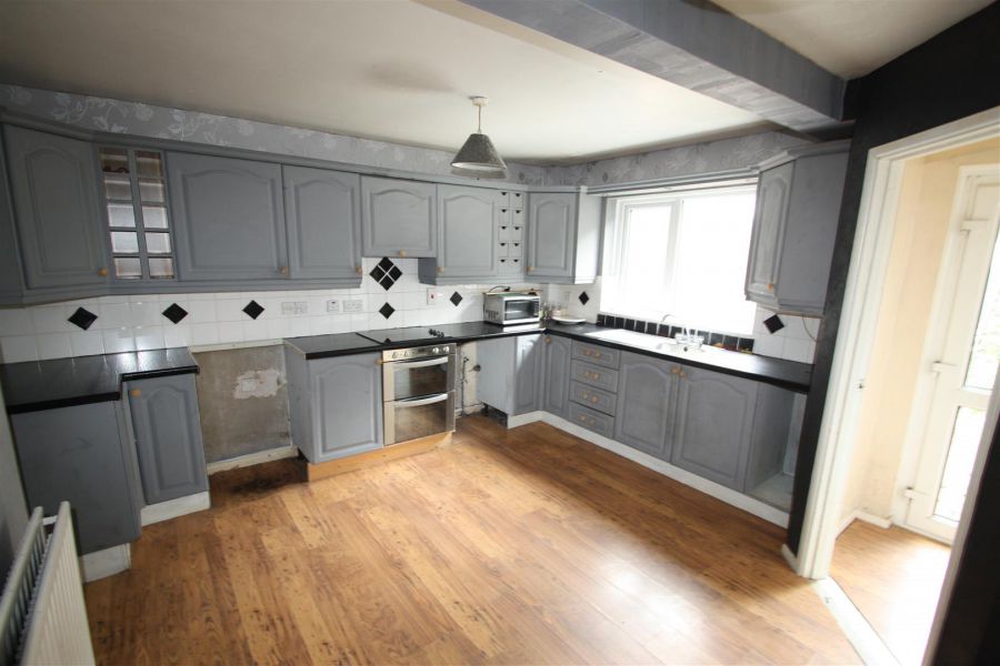 77 Langley Road