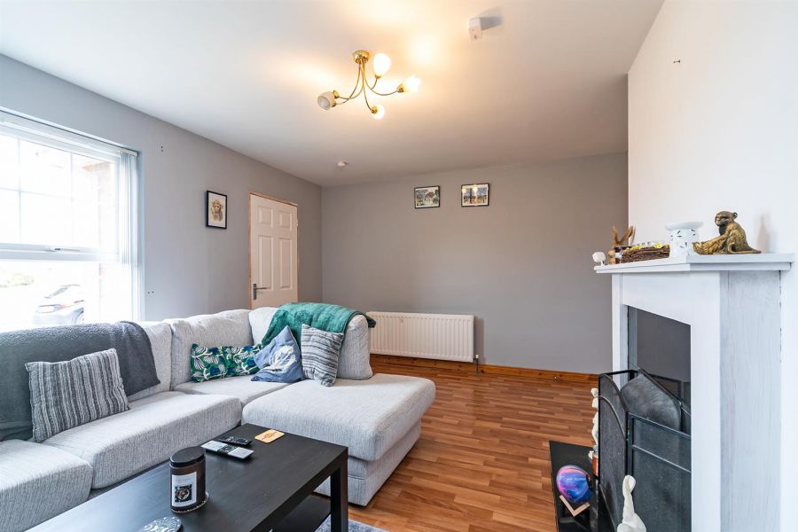 120 Monree Hill