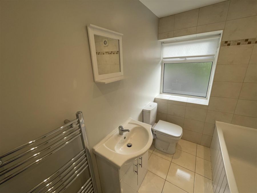 33 Rathfriland Road