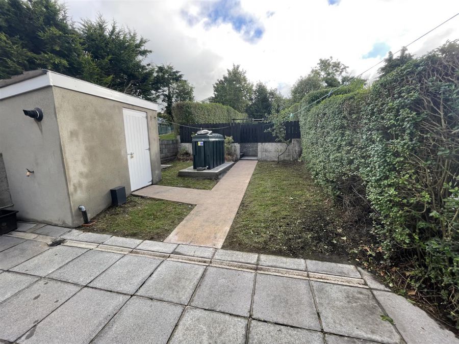 33 Rathfriland Road