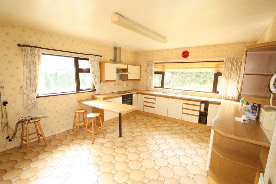 14 Martinpoole Road