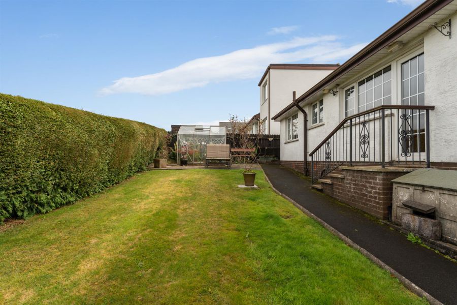32 Glenariff Drive