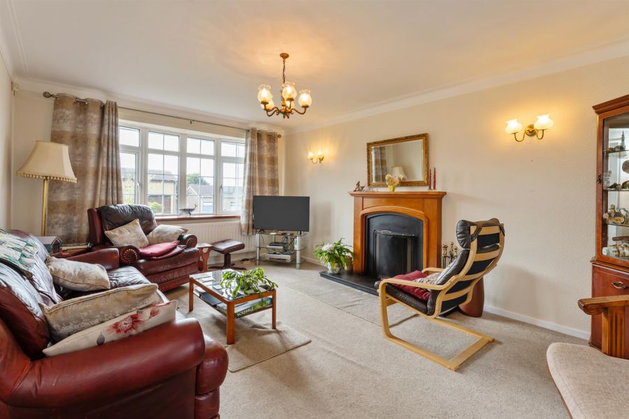 32 Glenariff Drive 32 Glenariff Drive