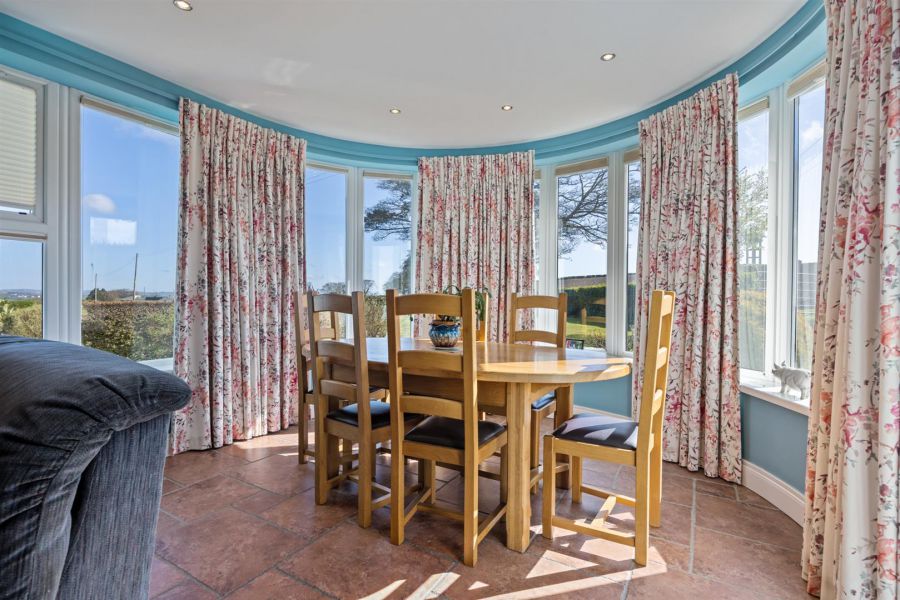 Tullyhubbert House, 80 Hillsborough Road, Tower Lane