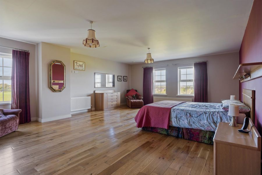 Tullyhubbert House, 80 Hillsborough Road, Tower Lane